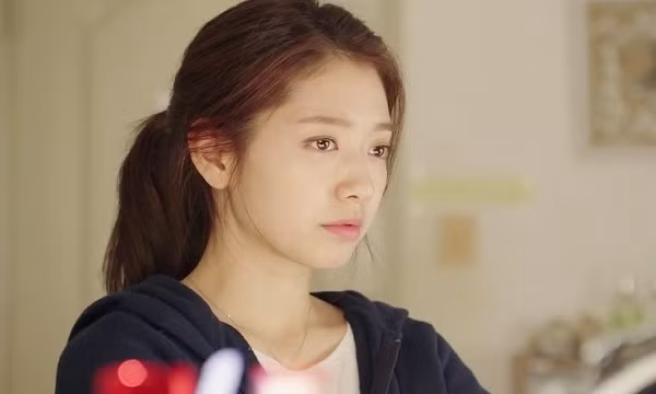 Co em ho doi duoi vo ra khoi nha de the cho va phan ung cua chong