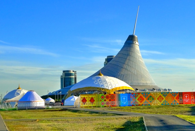 Những điều vô cùng đặc biệt ở đất nước Kazakhstan bí ẩn - Hình 11 Nhung dieu vo cung dac biet o dat nuoc Kazakhstan bi an-Hinh-11