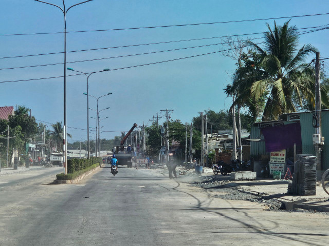 Tay Ninh: Can canh DA Tham nhua duong 30/4 huyen Tan Bien-Hinh-3