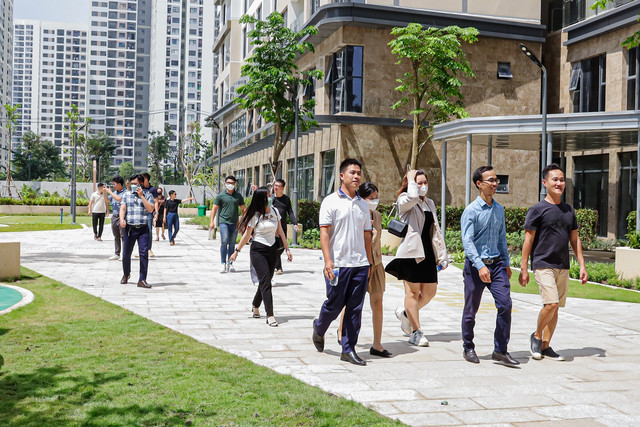 Theo chân khách hàng trải nghiệm căn hộ cao cấp nhất khu Đông TPHCM - Hình 5 Theo chan khach hang trai nghiem can ho cao cap nhat khu Dong TPHCM-Hinh-5