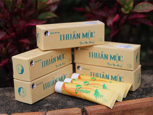 Thu hồi kem bôi da Thuần Mộc và sữa rửa mặt nha đam E100 Thu hoi kem boi da Thuan Moc va sua rua mat nha dam E100