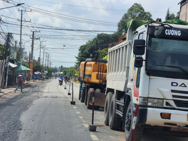 Dong Nai: Can canh Du an cai tao, nang cap duong Hung Vuong huyen Nhon Trach-Hinh-17
