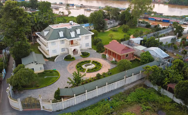 Dong Nai: Ngam nhin nhung can biet thu xa hoa cua Cu lao Pho-Hinh-2