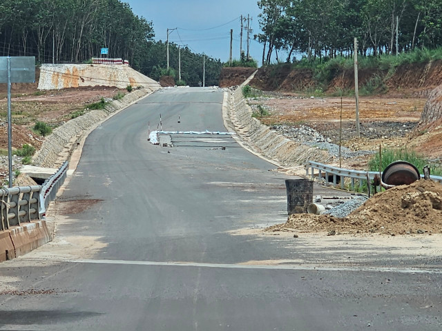 Binh Duong: Can canh du an xay dung duong va cau Vam Tu-Hinh-2