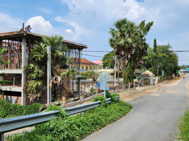 Trà Vinh: Đơn vị nào đang thi công xây dựng tại Trường Dân tộc nội trú Trà Cú? - Hình 4 Tra Vinh: Don vi nao dang thi cong xay dung tai Truong Dan toc noi tru Tra Cu?-Hinh-4