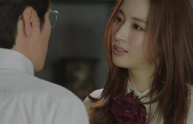 Bị bắt quả tang ngoại tình ở nhà nghỉ, chị dâu hành xử không thể ngờ Bi bat qua tang ngoai tinh o nha nghi, chi dau hanh xu khong the ngo