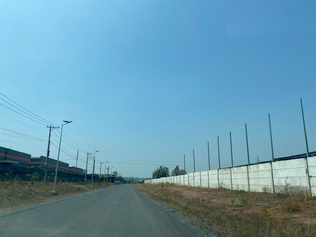 Tân An (Vĩnh Cửu - Đồng Nai): Ngoài dính đất công PNR ESTELLA còn không có đường vào dự án? - Hình 5 Tan An (Vinh Cuu - Dong Nai): Ngoai dinh dat cong PNR ESTELLA con khong co duong vao du an?-Hinh-5