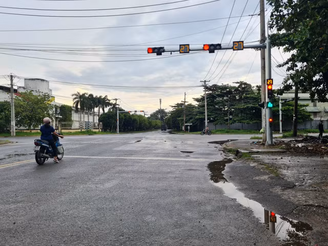 Đồng Nai: Soi năng lực nhà thầu thi công trụ đèn giao thông gần 1 tỷ đồng Dong Nai: Soi nang luc nha thau thi cong tru den giao thong gan 1 ty dong