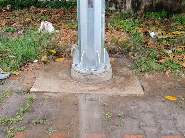 Đồng Nai: Soi năng lực nhà thầu thi công trụ đèn giao thông gần 1 tỷ đồng - Hình 2 Dong Nai: Soi nang luc nha thau thi cong tru den giao thong gan 1 ty dong-Hinh-2