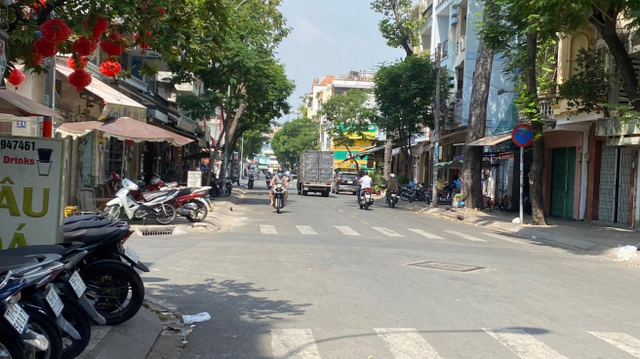 TP.HCM: Gói thi công nâng cấp đường Cao Văn Lầu về tay ai? - Hình 2 TP.HCM: Goi thi cong nang cap duong Cao Van Lau ve tay ai?-Hinh-2