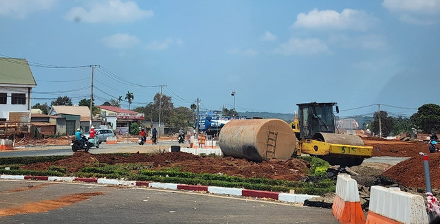 Công ty 515, nhà thầu chuyên trị các gói thầu xây lắp trăm tỷ - Hình 2 Cong ty 515, nha thau chuyen tri cac goi thau xay lap tram ty-Hinh-2