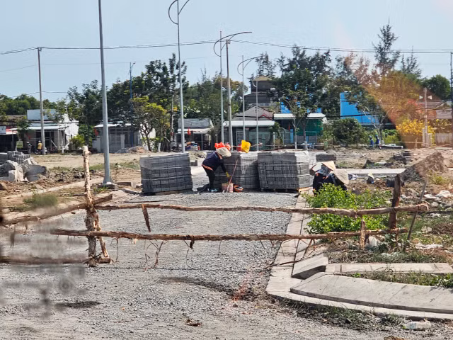 TP.HCM: DN nao dang thuc hien du an di doi dan tai huyen Can Gio?-Hinh-6