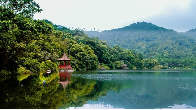 Ba Vì linh thiêng vượng khí và chuyện ly kỳ bí ẩn trong đó - Hình 10 Ba Vi linh thieng vuong khi va chuyen ly ky bi an trong do-Hinh-10