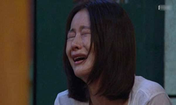 Vợ bầu bị nhân tình đánh tới tấp và phản ứng đầy bất ngờ của chồng Vo bau bi nhan tinh danh toi tap va phan ung day bat ngo cua chong