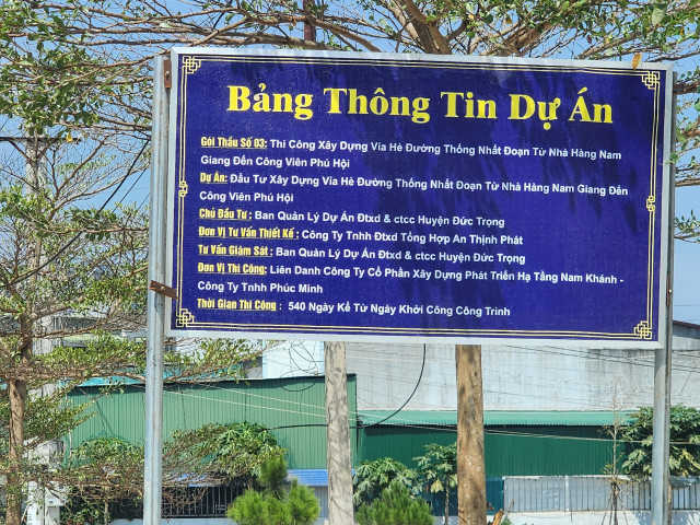 Lâm Đồng: Thi công ẩu tại dự án vỉa hè đường Thống Nhất Lam Dong: Thi cong au tai du an via he duong Thong Nhat