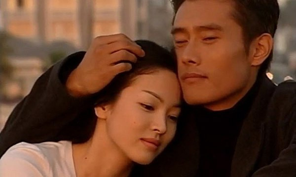 Biết tình cũ là người đỡ đẻ cho vợ, chồng làm chuyện bất ngờ Biet tinh cu la nguoi do de cho vo, chong lam chuyen bat ngo