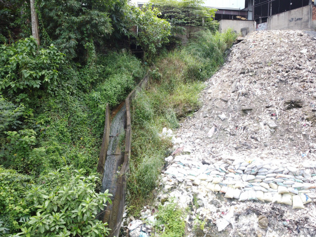 Dong Nai: Cong ty Dang Long ngang nhien xa thai ra moi truong?-Hinh-5