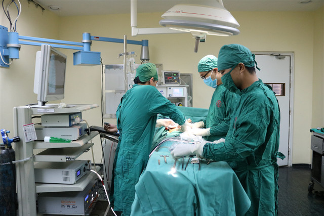 Thực hư người bệnh tố Bệnh viện Chợ Rẫy "mổ sống", không gây mê Thuc hu nguoi benh to Benh vien Cho Ray