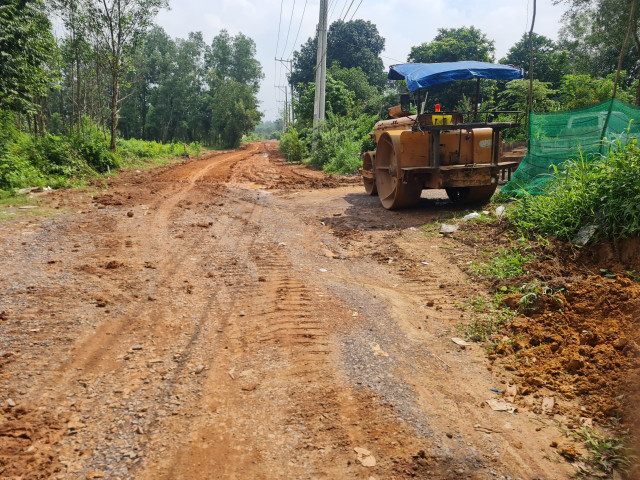 Dong Nai: Duong Khu Nung noi dai thi cong khong dam bao an toan?-Hinh-18