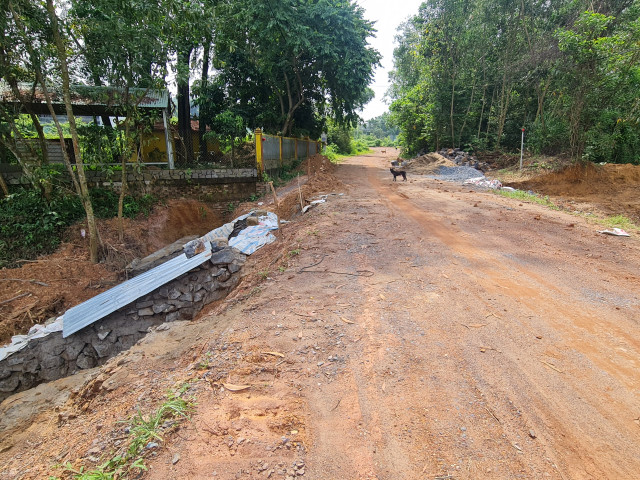 Dong Nai: Duong Khu Nung noi dai thi cong khong dam bao an toan?-Hinh-9