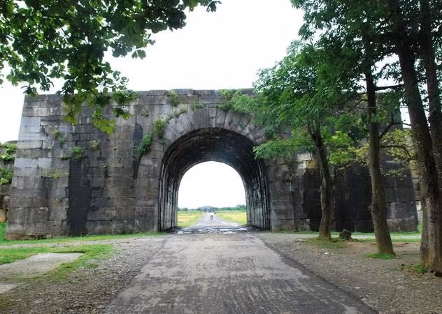 Khach quoc te nguong mo 4 cong trinh Viet doc dao-Hinh-12