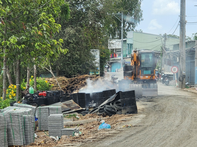An Giang: Nha thau du an duong lien xa My Khanh thi cong au?