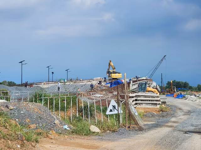 Cau Vam Cai Sut se hop long phan chinh sau nhieu lan tre hen-Hinh-5