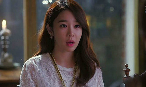 Đắng lòng phát hiện ly do chồng đột ngột trở nên sạch sẽ Dang long phat hien ly do chong dot ngot tro nen sach se