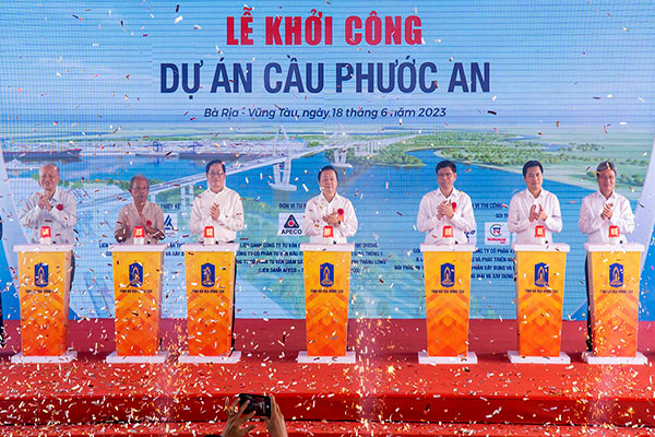 Liên danh vừa trúng gói thầu hơn 1.800 tỷ có năng lực thế nào? Lien danh vua trung goi thau hon 1.800 ty co nang luc the nao?