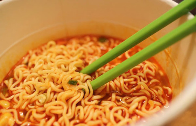 Ăn 3 thực phẩm này khi đói sẽ cực khó giảm cân An 3 thuc pham nay khi doi se cuc kho giam can