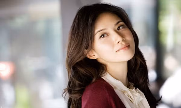 Roi khoi toa, vo hon ho con toi thi meo mat nhin bo om bung bau