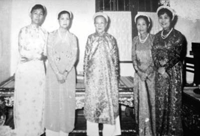 Hoang thai hau cuoi cung Viet Nam va loi tien tri linh nghiem cua thay dia ly-Hinh-8