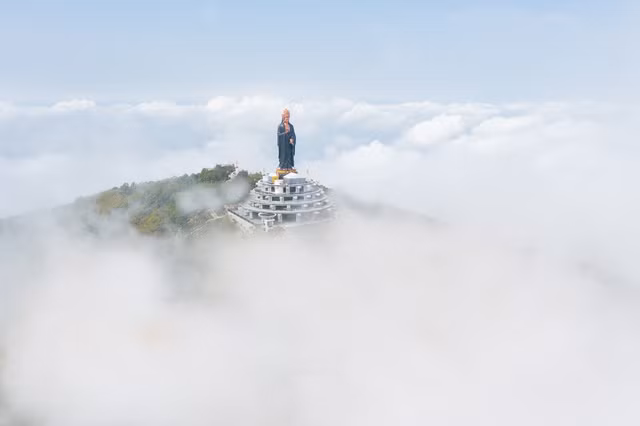 Can canh cung duong len 'De nhat thien son' Ba Den-Hinh-11