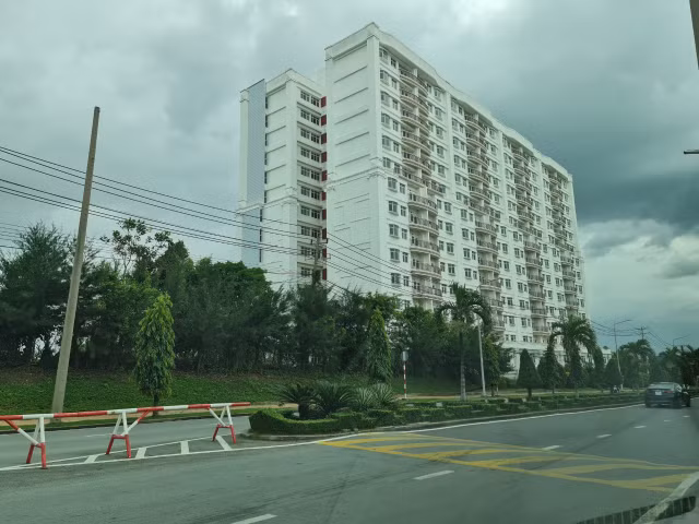 Dong Nai thu hoi, xu ly hang loat du an ‘xi dat’ roi bo hoang-Hinh-2