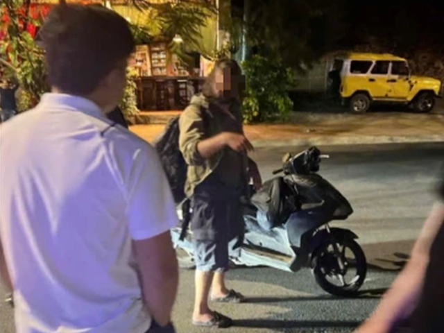 Du khách nước ngoài bị bắt sau khi bỏ chạy hơn 70km.