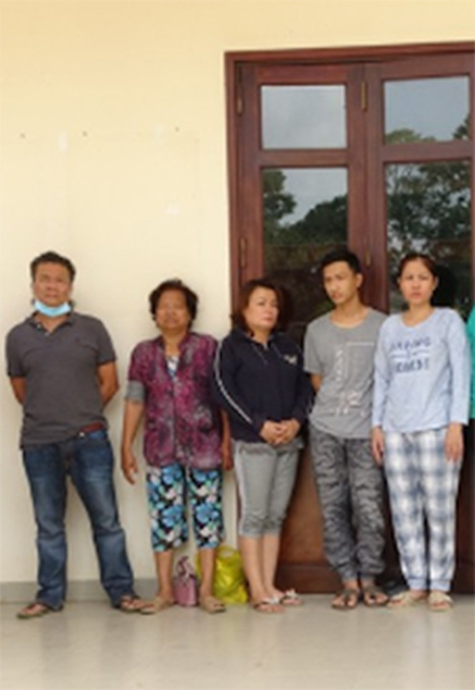 Theo điều tra, đường dây đánh bạc này bắt đầu hoạt động từ năm 2018, do đối tượng Phan Thị Danh móc nối với các đối tượng khác như: Vương Ngọc Bích, Trần Thị Kim Lan, Nguyễn Thị Lan, Phạm Thị Đa, Trương Thị Ngọc Mai và các đối tượng khác thực hiện. 