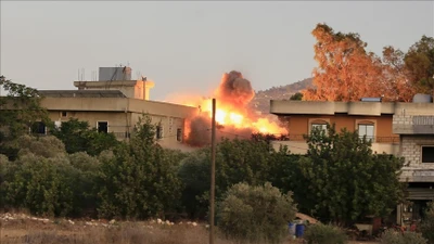 Israel lại không kích Lebanon, 9 người thương vong