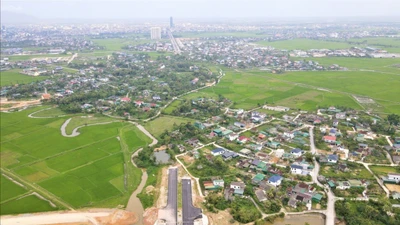 Đường hơn 500 tỷ đồng kết nối cao tốc Bắc - Nam 'đứt đoạn' vì vướng mặt bằng