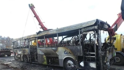 Hai xe va chạm trên cao tốc ở Ai Cập, hơn 20 người thương vong