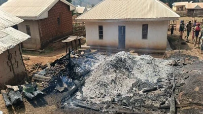 Nhóm vũ trang xông vào ngôi làng hẻo lánh, sát hại dân thường