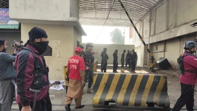 Đánh bom trụ sở cảnh sát ở Pakistan, nhiều người thiệt mạng