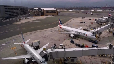 Chính phủ Mỹ đóng cửa bước sang ngày 40, hơn 2.000 chuyến bay bị hủy