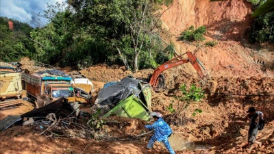 Số người thiệt mạng vì lũ lụt, lở đất ở Indonesia vượt 700