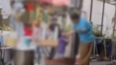 Giải cứu bé gái 5 tuổi bị mẹ kế bạo hành