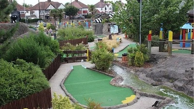 Bức tường đổ sập trong tiệc sinh nhật, bé trai 5 tuổi tử vong