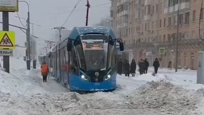 Tuyết rơi dày kỷ lục ở thủ đô Moscow