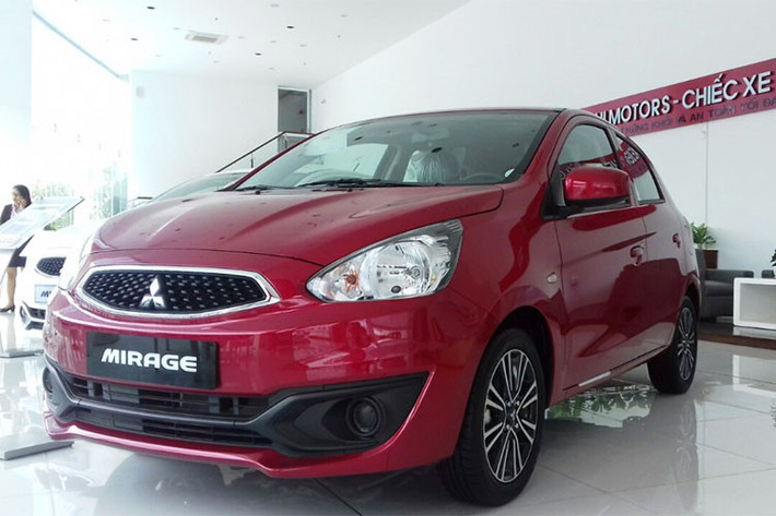 Đứng thứ 10 trong danh sách xe ế nhất là Mitsubishi Mirage với doanh số 352 xe. Đây được xem là mẫu xe cỡ B giá rẻ nhất hiện nay, thậm chí còn thấp hơn một số xe hạng A như Hyundai Grand i10 hay Kia Morning... Hiện tại, mẫu xe cỡ nhỏ đang phân phối tại thị trường Việt Nam với 3 phiên bản chính, giá từ 350 - 495 triệu đồng.