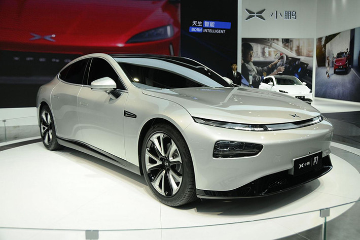 Nhà sản xuất xe ôtô điện Trung Quốc, Xpeng Motors đã chính thức vén màn sản phẩm thương mại thứ hai của họ sau mẫu SUV G3 trong dạng một chiếc “coupe điện thông minh” mang tên Xpeng P7 mới tại Triển lãm Ô tô Thượng Hải 2019.