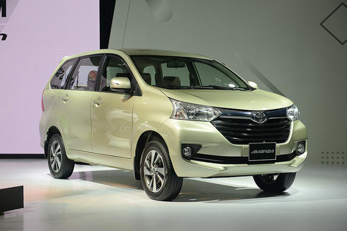 Dù đứng chung phân khúc với Toyota Innova nhưng Avanza lại khó lòng thành công được như "đàn anh". Xe được nhập khẩu từ Indonesia nhưng lại có lượng trang bị kém nổi bật, vậy nên chiếc xe này liên tục lọt vào top xe ế nhất thị trường. Chỉ với 68 xe bán ra trong tháng 6/2019 vừa qua, nó gây thất vọng so với kỳ vọng của Toyota Việt Nam.