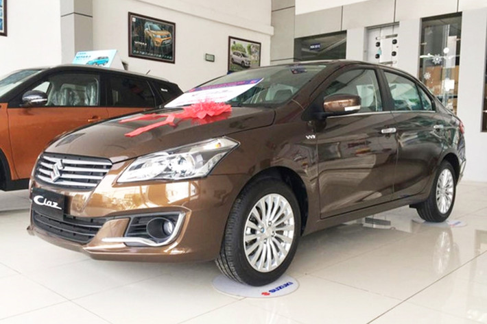 Đứng ở vị trí thứ 5 trong bảng xếp hạng là Suzuki Ciaz của nhà phân phối Suzuki Việt Nam. Tổng kết tháng 6/2019 mẫu xe này bán được 49 chiếc. Tại thị trường Việt Nam, Suzuki Ciaz phải cạnh tranh với các đối thủ như: Toyota Vios, Honda City, Hyundai Accent, Mazda 2 hay Nissan Sunny.